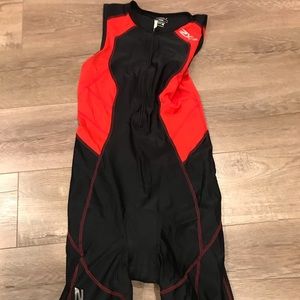 Men’s 2xu triathlon suit